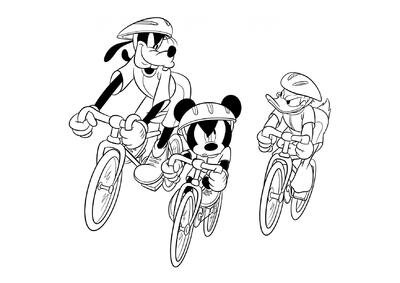 Mickey participa en una carrera de bicicletas